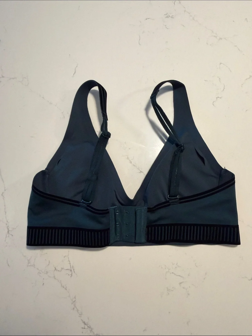 ALO Yoga perfect tags